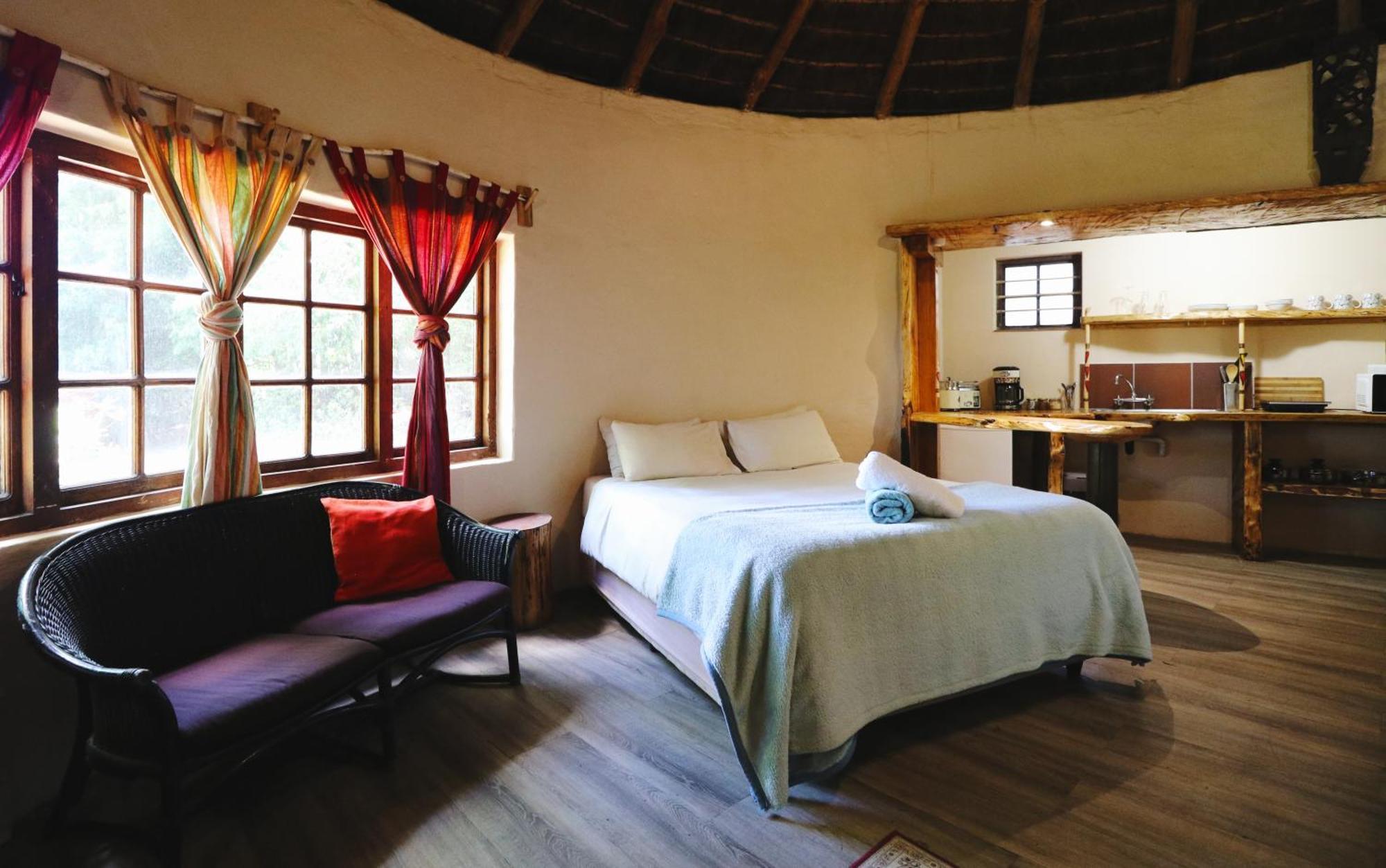 Away With The Fairies Nature Lodge And Backpackers Hogsback Dış mekan fotoğraf