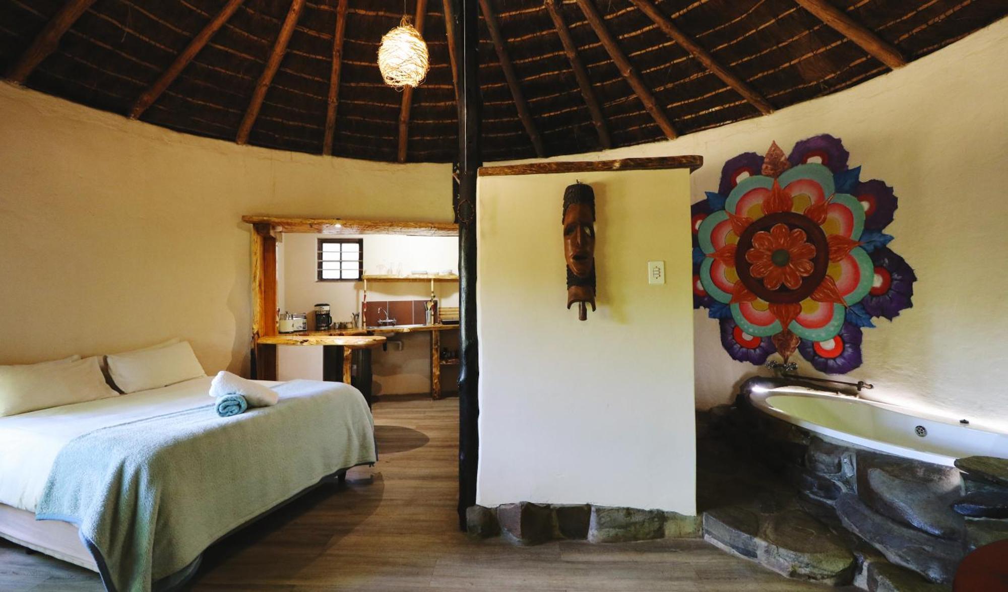 Away With The Fairies Nature Lodge And Backpackers Hogsback Dış mekan fotoğraf