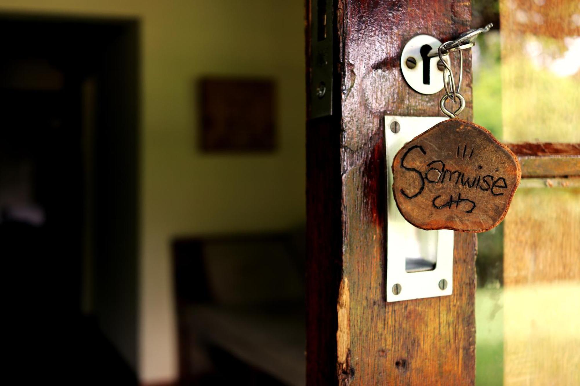 Away With The Fairies Nature Lodge And Backpackers Hogsback Dış mekan fotoğraf